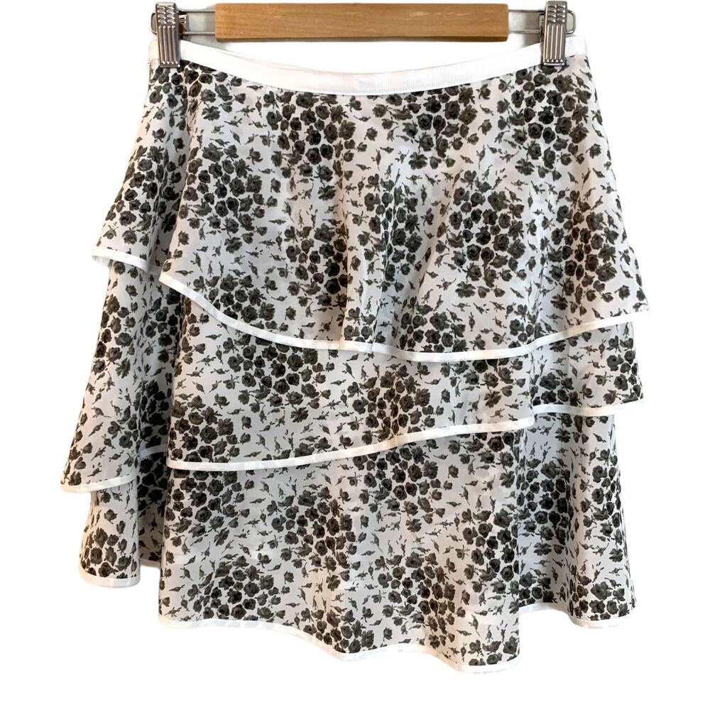 Club Monaco White and Black Floral Tiered Ruffle Skirt